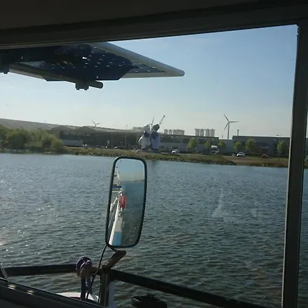 Botel Clair D'Etoile