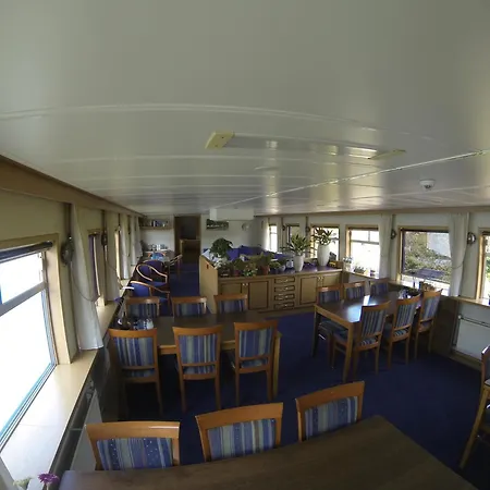 فندق Botel Clair D'Etoile