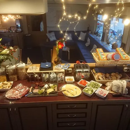 Botel Clair D'Etoile 酒店 *