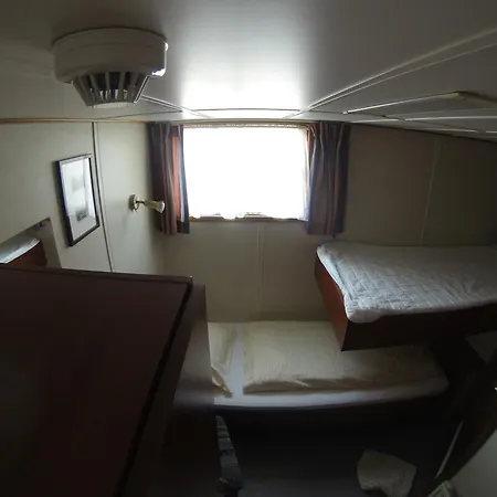 Botel Clair D'Etoile