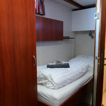 فندق Botel Clair D'Etoile أمستردام