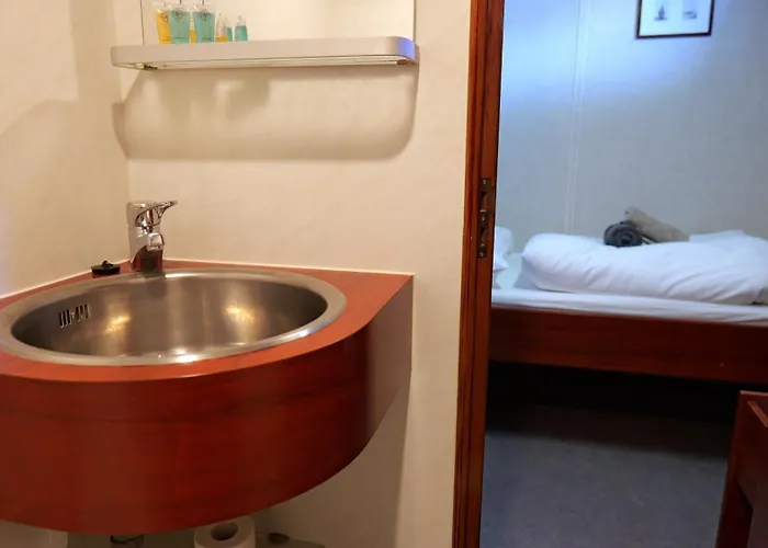 Clair D'etoile Hotel