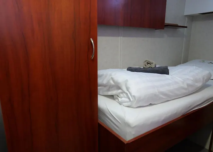 Clair D'etoile Hotel *